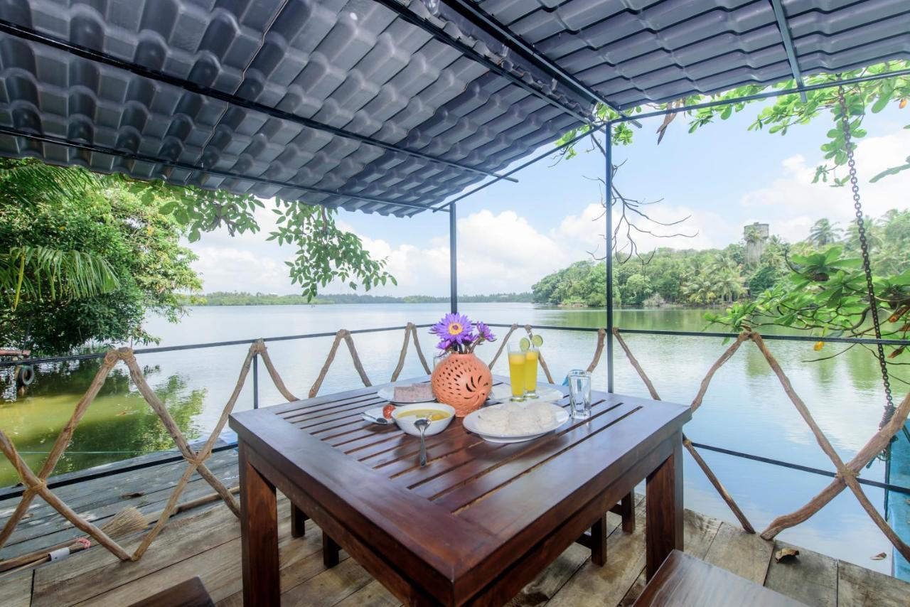 Scenery River Star Hotel Хіккадува Екстер'єр фото