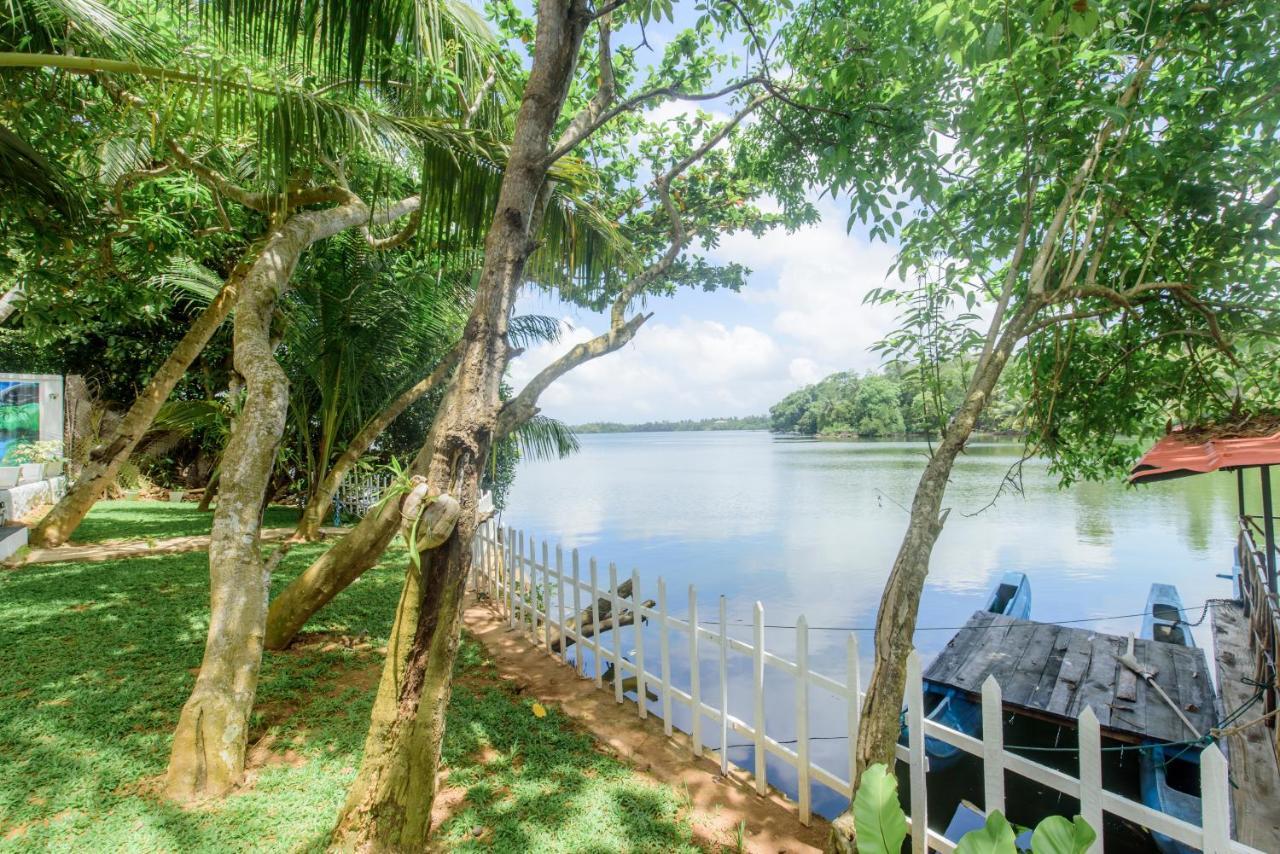 Scenery River Star Hotel Хіккадува Екстер'єр фото
